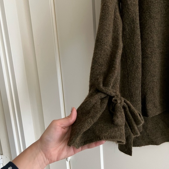 Babaton sweater - Picture 4 of 4